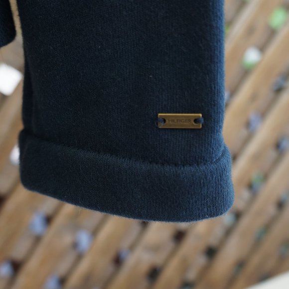 Tommy Hilfiger Navy Blazer with Embroidered Crest - Picture 3 of 9